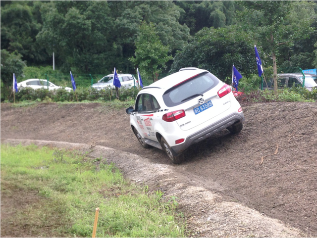 感受驾驭激情,全新驭胜S350万人试驾大会圆满