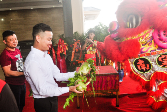 开启名车新向标 盛世名车城双十一耀世开业
