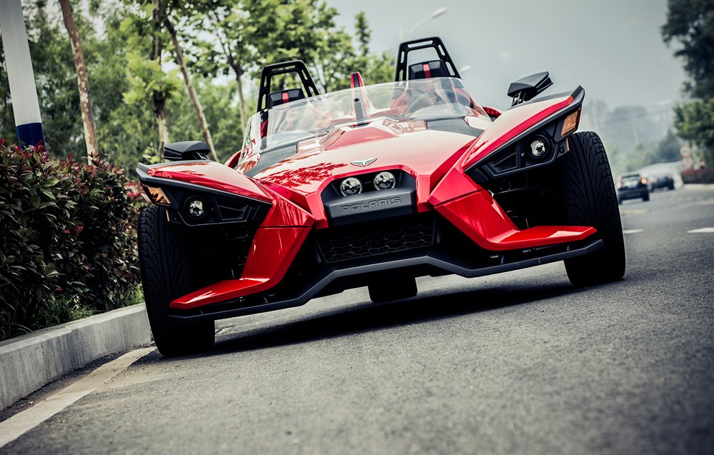 约拍第4期_青岛首辆slingshot三轮车