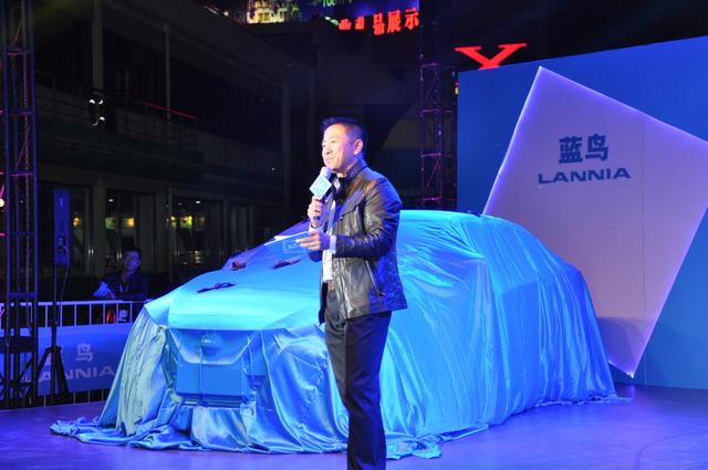 售10.59-14.39万 东风日产全新蓝鸟上海上市