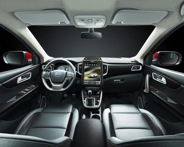 SWM斯威汽车X7销售破万背后的秘诀是什么？