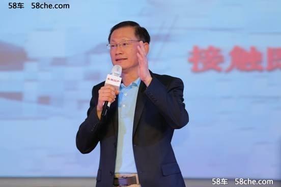 东风日产携手李锐、陈铭走进武汉大学