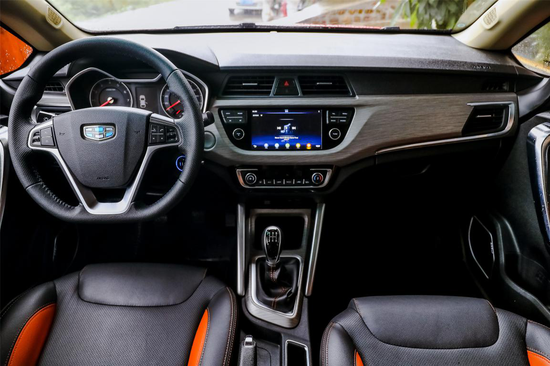 10月吉利逆市热销128986辆 远景X3销量再破万 累计圈粉超13万