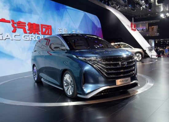 预计2017年发布 广汽传祺GM8谍照曝光