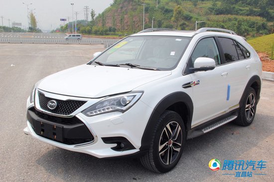 比亚迪唐 比亚迪唐 全球首款三擎四驱双模新能源suv,首款高清图片