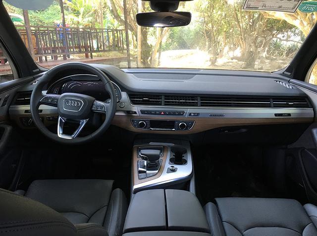 奥迪Q7七座越野版 完美操控直降现金低价将爱