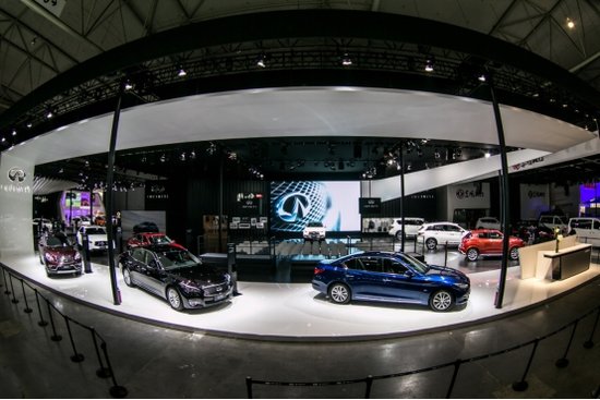 实力坚定信心 无惧市场挑战 英菲尼迪最强阵容亮相2016成都车展 