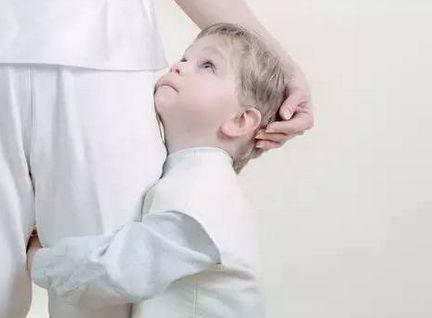孩子性格胆小软弱怎么办?