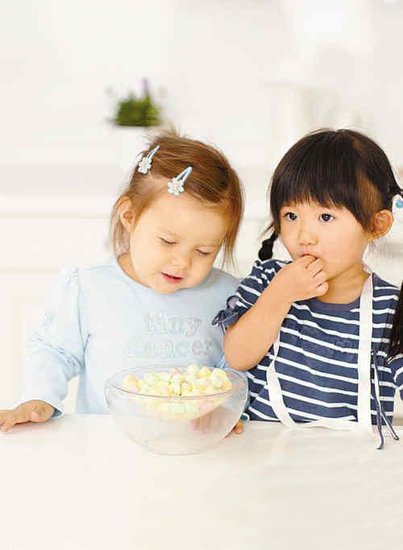 为孩子补钙 钙片牛奶分开服 - 康贝加乳业贸易