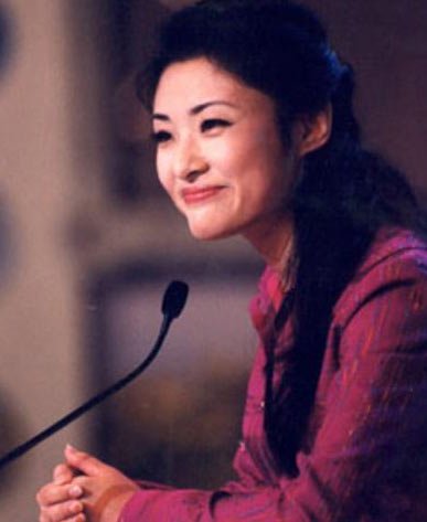 主持人 周涛 的 年龄 _ 周涛 多大 年龄 _ 周涛 简历和