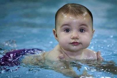 婴儿游泳好处以及注意事项