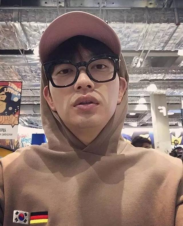 翻爸妈衣橱系列 | 省钱且一招变酷的入秋单品:D