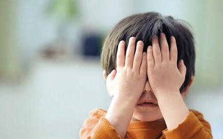 琴童近视多?学琴娃用眼法则