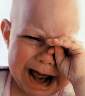 三对策助宝宝摆脱夏季痱子困扰