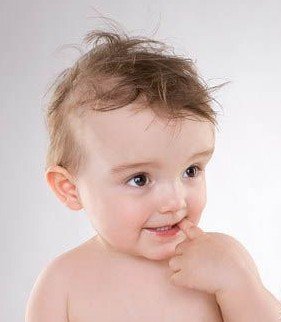 没有润唇膏可以给宝宝用香油