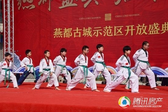 北方最大的水岸古城--燕都古城一期体验区盛大开放_频道-保定_腾讯网