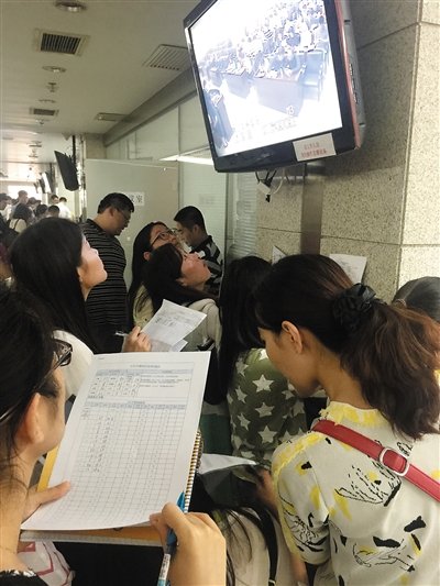 土地市场硝烟再起 国企央企挑大梁_频道-保定