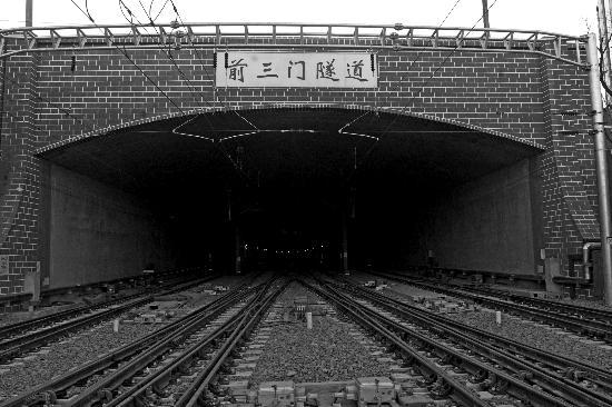 北京站至西站“摆渡火车”3月20日试跑 车程15分_大燕网北京站_腾讯网