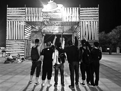 便衣警察简谱_便衣警察主题曲简谱(2)