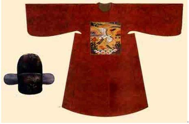 斗牛补子圆领(琵琶袖)-元芳,你知道我穿的是什么衣服吗