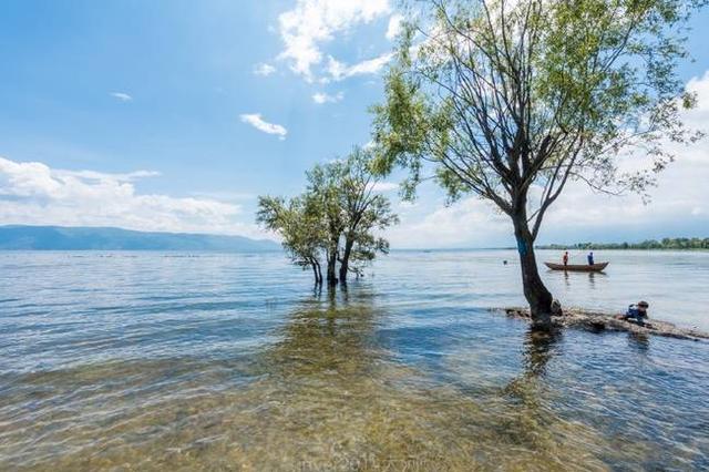 洱海整治排污客栈关停 游客变少风景依然美丽