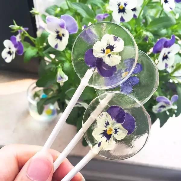 这些鲜花做成的美食,味美且妖娆