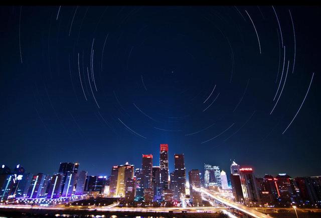 你以为这里只有裸推?不懂国贸别乱说