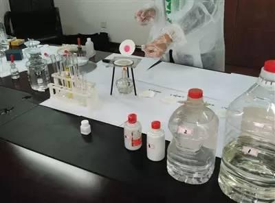 白酒掺敌敌畏谣言成真!北京市售白酒疑似检出 白酒掺敌敌畏谣言成真!北京市售白酒疑似检出