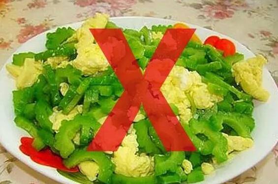 苦瓜炒鸡蛋千万不能吃!