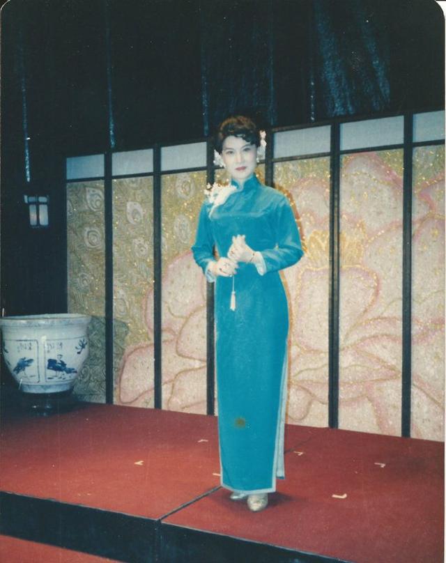 纯朴无华华自现:华文漪