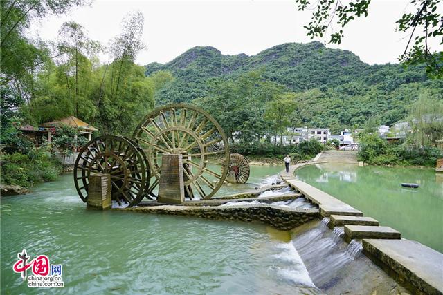 马山县弄拉景区:领略"醉氧"自然风光