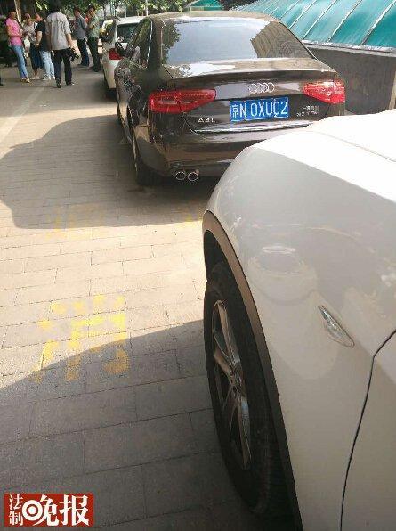 小区消防通道被占用停车 派出所开出5000元消