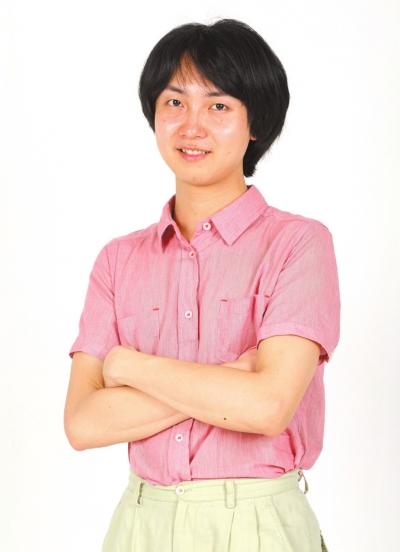 开8项证明可改性别 “全国道德模范”变性成女儿身