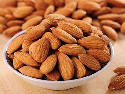 苦杏仁会致中毒 每天别超10粒不能长期吃