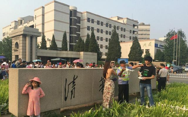 “保安迫降无人机”系策划