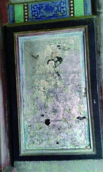 颐和园古画惨遭涂鸦 专家建议加设护栏保护
