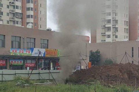 北京东坝一小区附近燃气泄漏 数百米内气味刺鼻