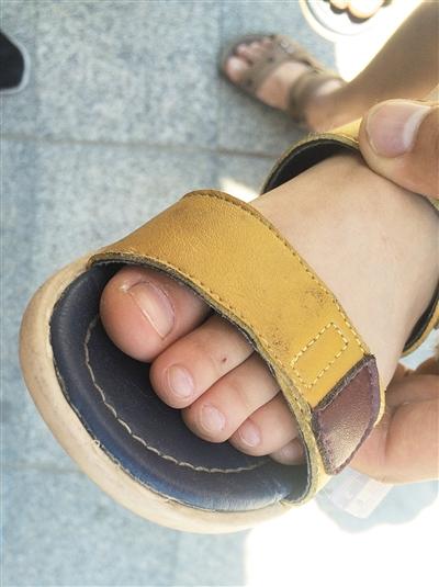 房山一幼儿园老师被指针扎幼童