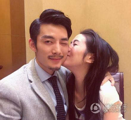 叶璇男友小默先生非主流旧照曝光 被指曾整容