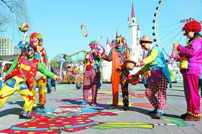 石景山“洋庙会”春节迎客