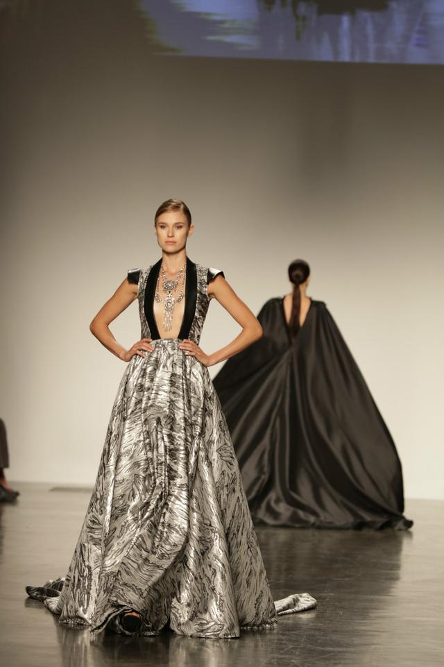 维密模特走秀檀香山时装周_大燕网北京站_腾讯网