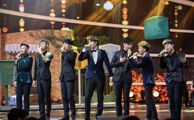 《声入人心》简弘亦再次做客酷狗 将直播演绎《不说再见》