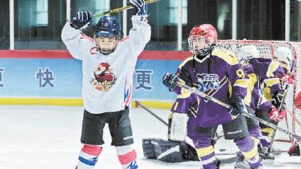 《冰球少年》助力推广冬季运动