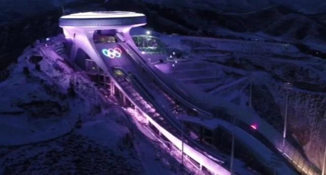 国家跳台滑雪中心“雪如意” 难度大、亮点多