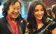 Li Bingbing ból podczas czytania grać