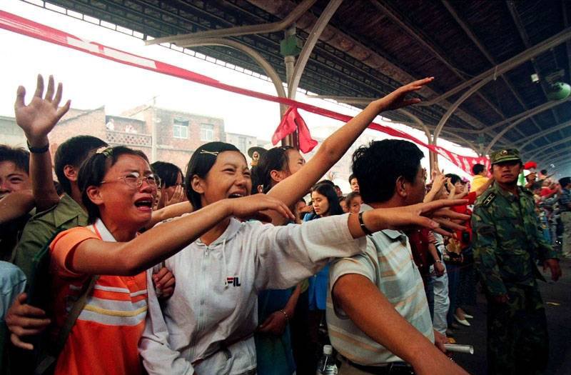 新时期人民子弟兵最感人的图片98抗洪_113师