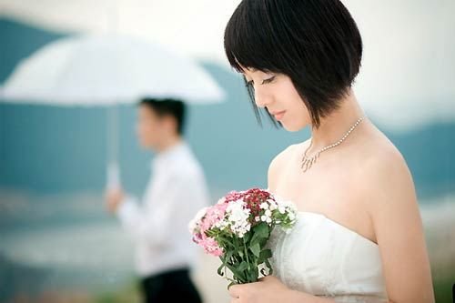 慢熟女症状:她们<em>为何</em>成了大龄<em>剩女</em>_读书_腾讯