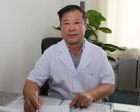 北京302医院专家王景林:肝病治疗亟待规范化