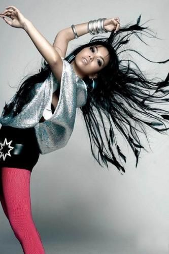 新歌速递:<em>张惠妹</em>倾情演绎最<em>新歌曲</em>《掉了》_娱