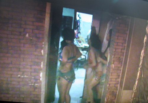 巢湖警方夜端黄窝+组织者被刑事拘留(图)